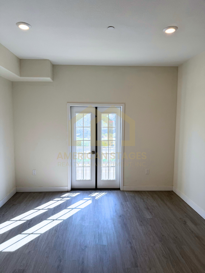 101 North Broadway - 209 #209 - Photo 2 of 12