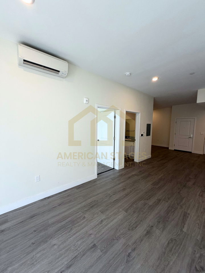 101 North Broadway - 209 #209 - Photo 3 of 12