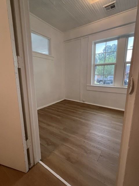 1004 Nw 31st St #1 - Photo 6 of 22
