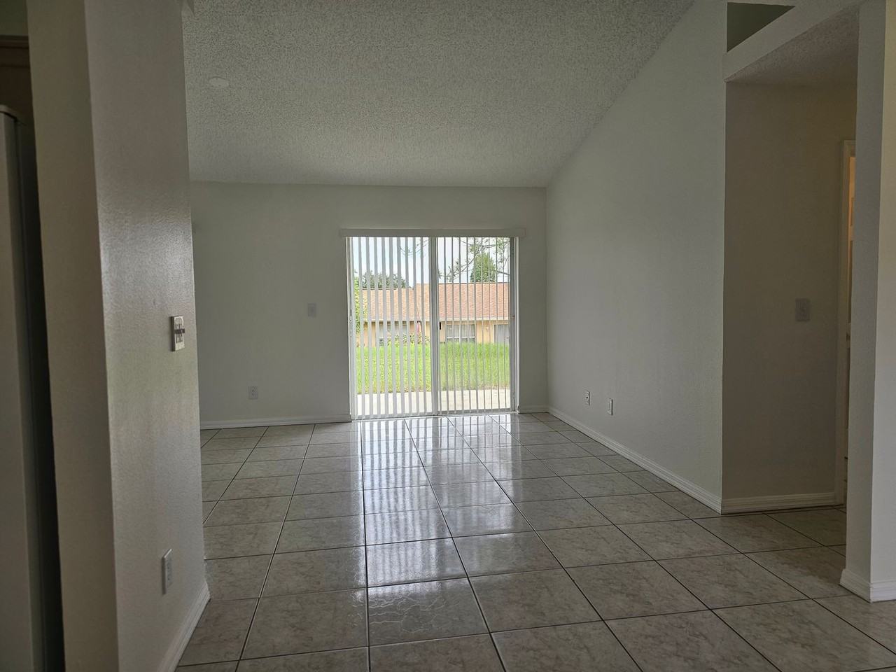13345 Pinyon Dr - Photo 2 of 27