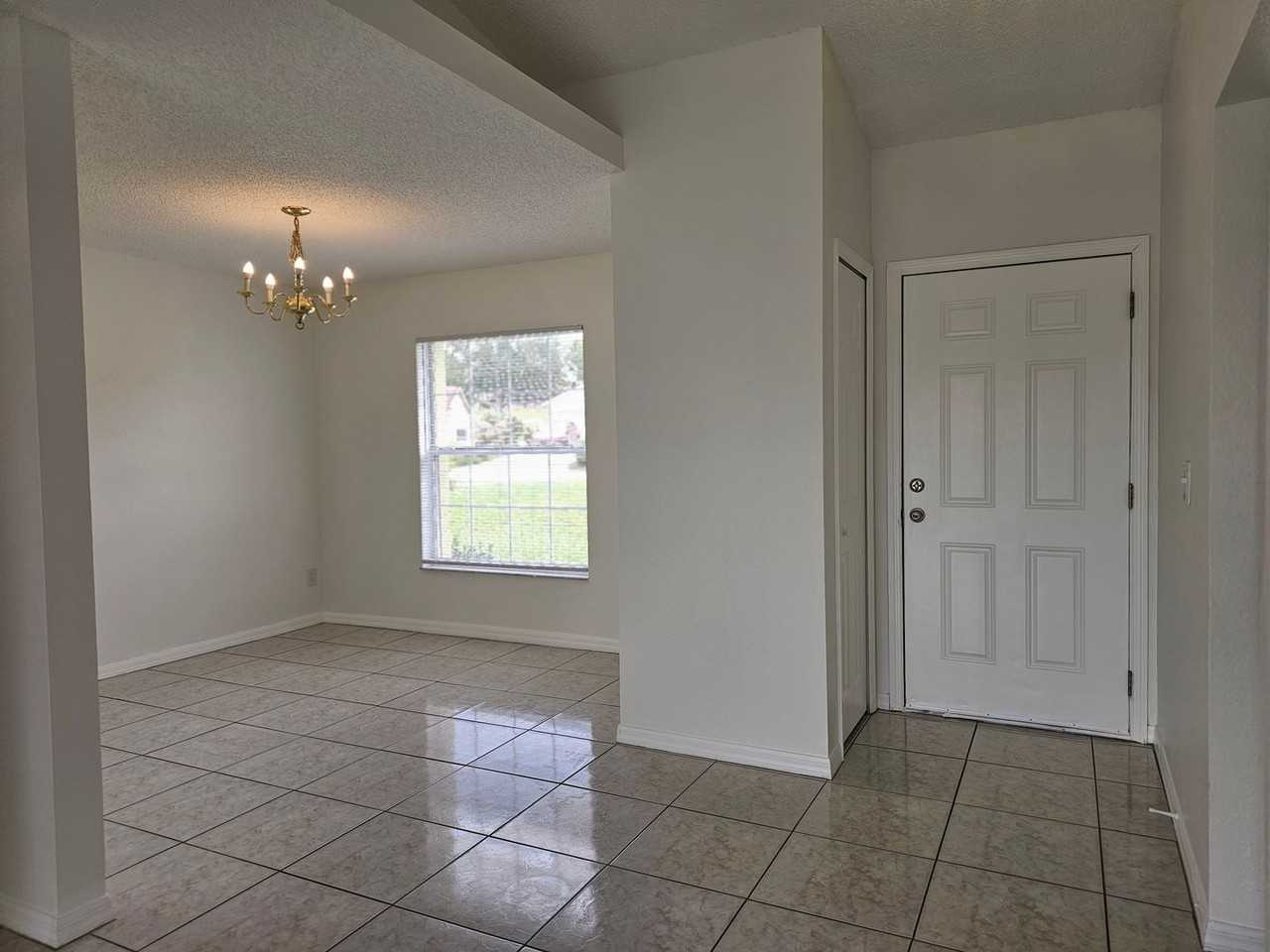 13345 Pinyon Dr - Photo 4 of 27