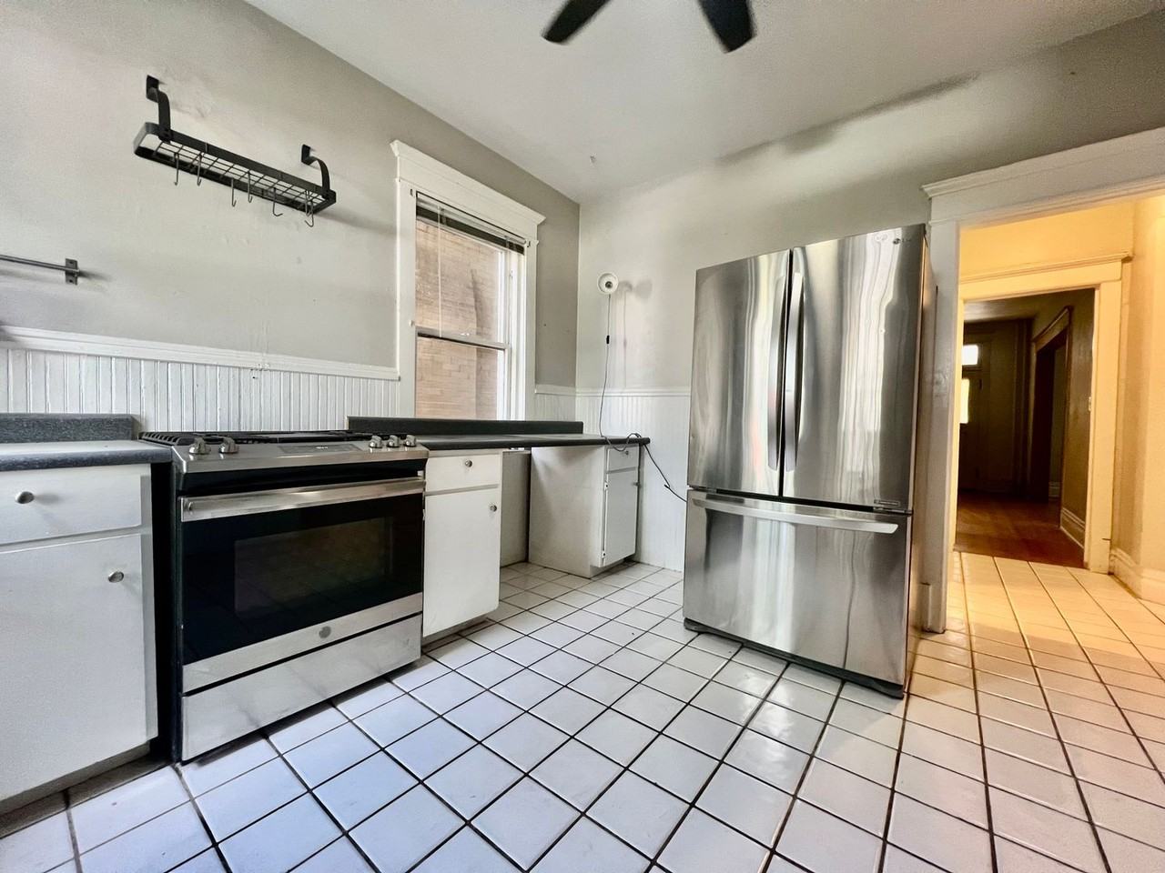 1225 N Clarkson St #2 - Photo 7 of 24