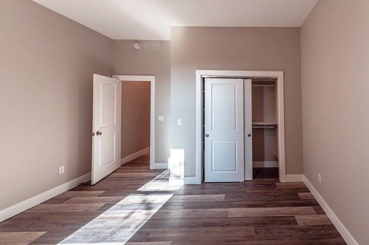 1714 Frintz St #1714-02 - Photo 3 of 14