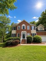 featured image of 7 Angel Wing Ct #1