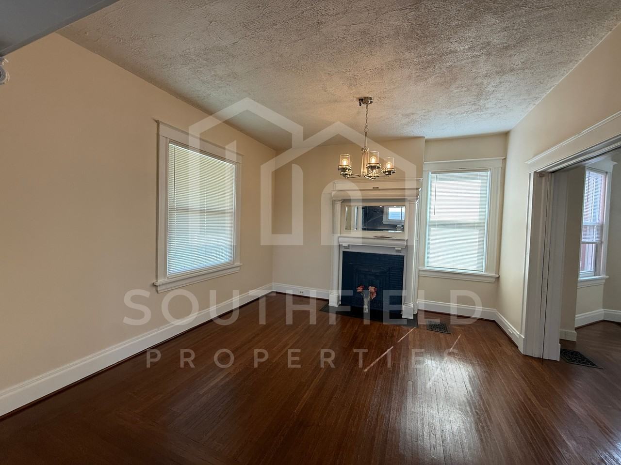 1537 Ruth Ave #1 - Photo 4 of 26