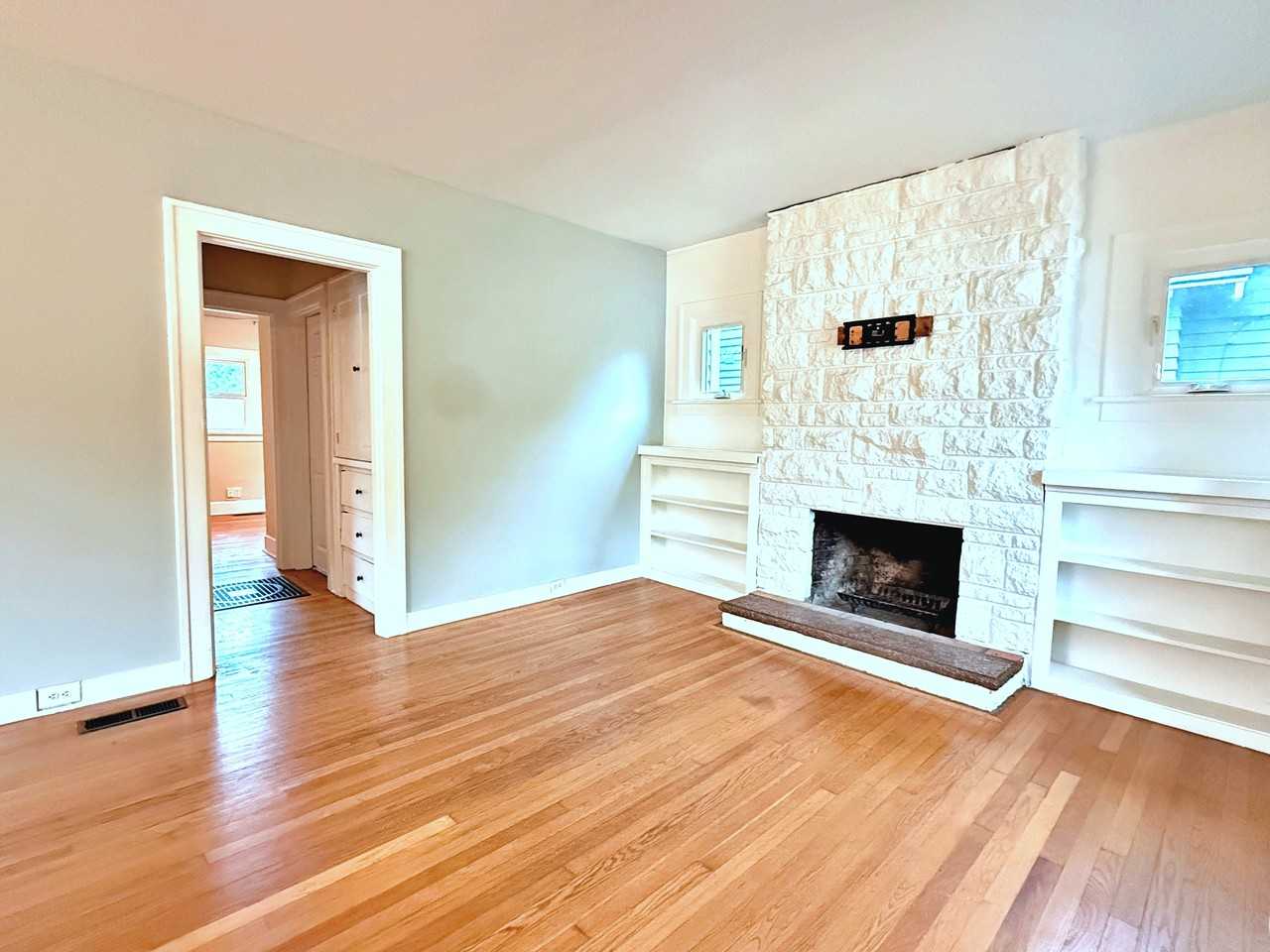 205 Ne Morgan St #1 - Photo 4 of 42