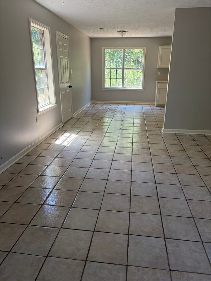 521 Simonton St #1 - Photo 2 of 8