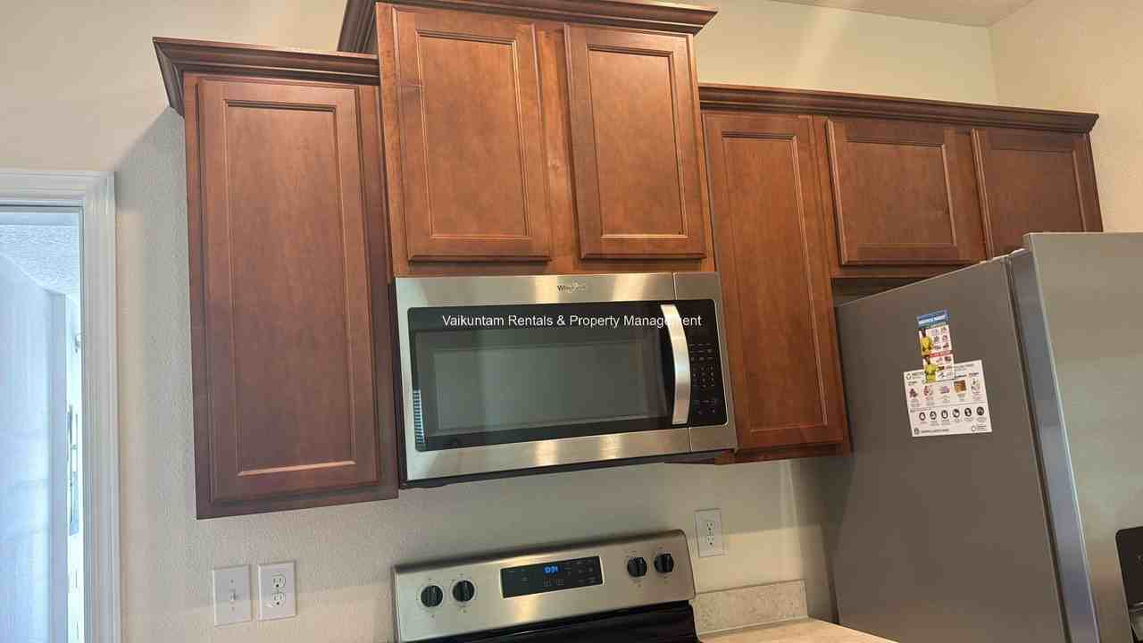 9607 Mira Loma Dr #1 - Photo 3 of 50