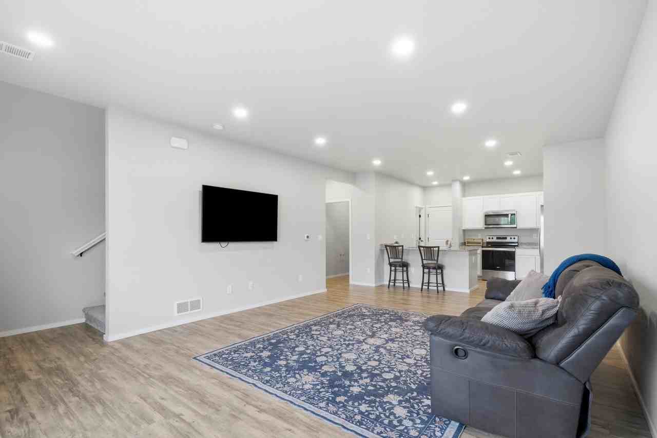 3642 Ronald Reagan Ave #1 - Photo 6 of 27