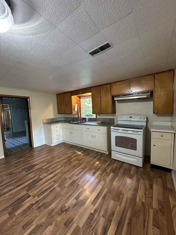 10409 N 300 W #1 - Photo 6 of 18