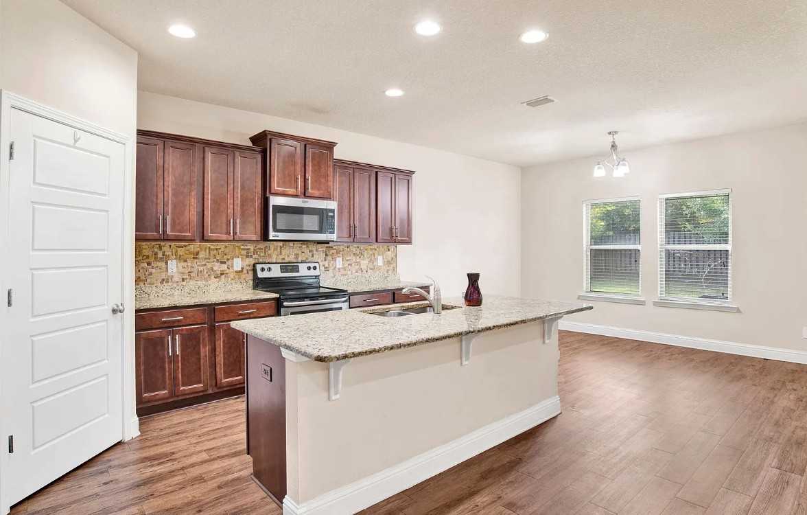 1900 Sperling Dr #1 - Photo 5 of 29