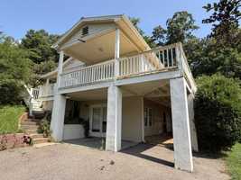 featured image of 1860 Crescent Dr #1