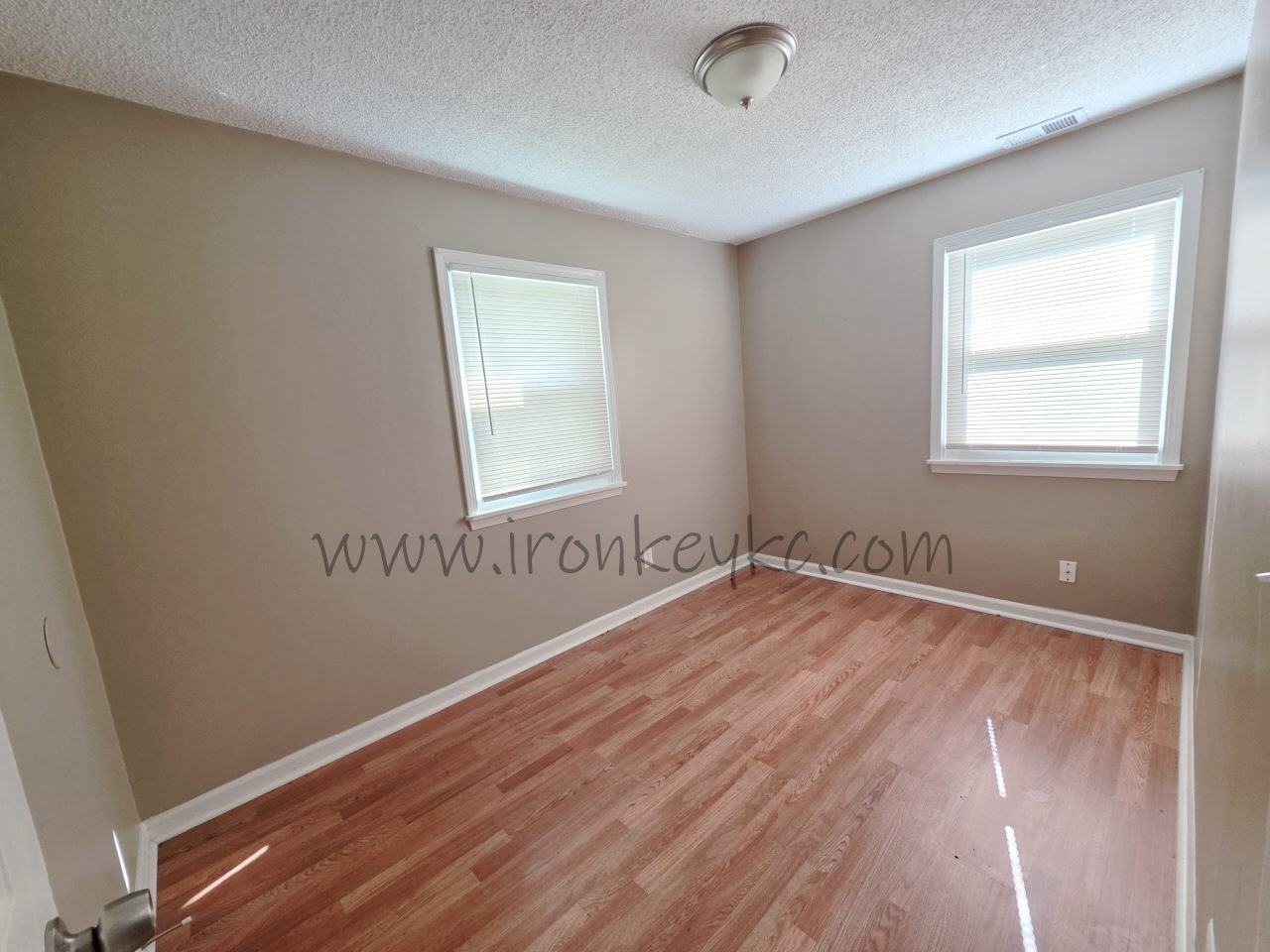 1720 S Hardy Ave #1 - Photo 6 of 12