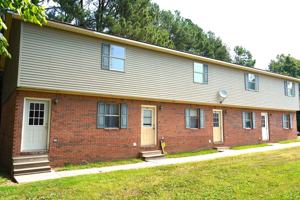 featured image of 154 W Peach St Apt B2 #B2