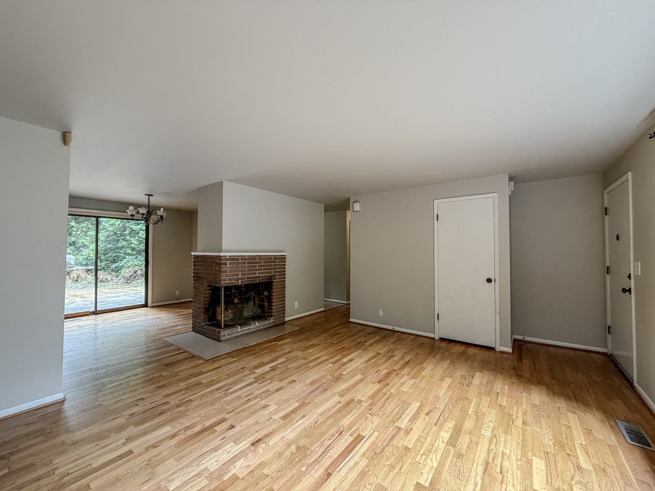 5414 Firwood Dr #1 - Photo 4 of 48