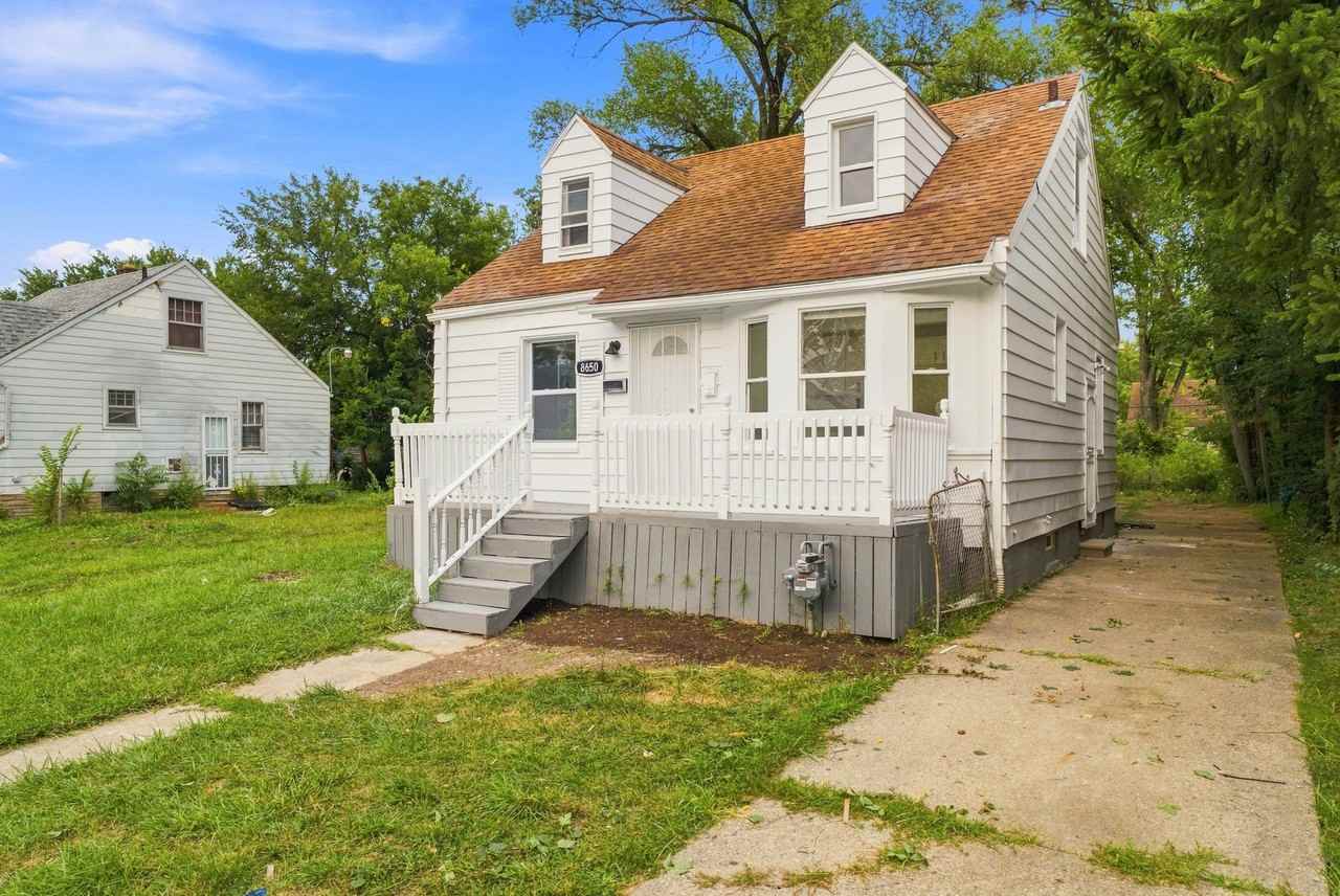 8650 Greenview Ave #1 - Photo 4 of 24