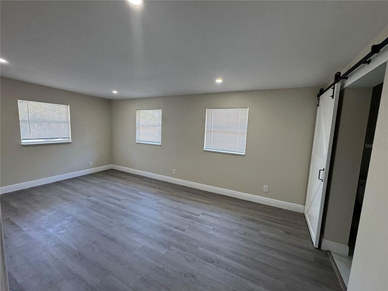 7039 Lenox Dr #1 - Photo 7 of 23