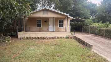featured image of 3119 Clarendon Ave #1