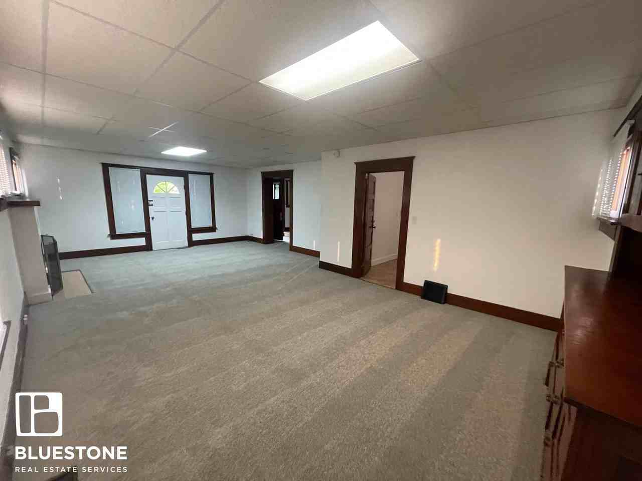 121 Nw 8th St - Photo 5 of 18