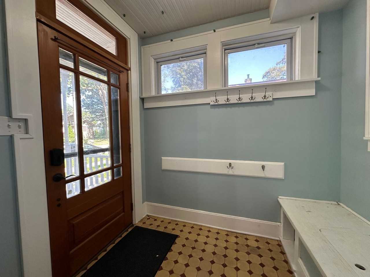 959 Lawrence St - Photo 6 of 34