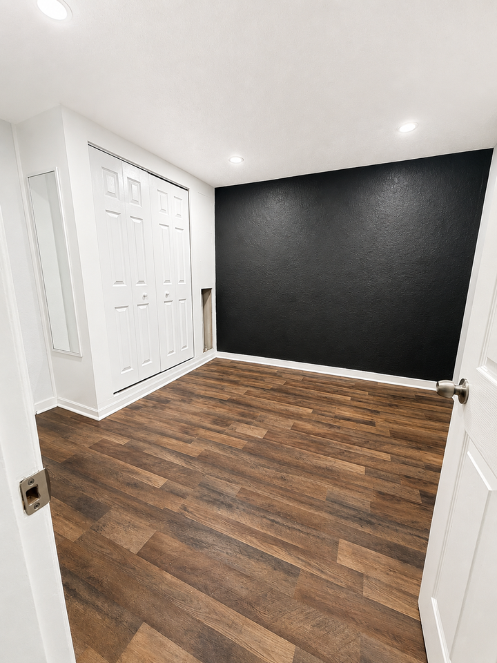 1133 Maryland Ave #4 - Photo 7 of 9