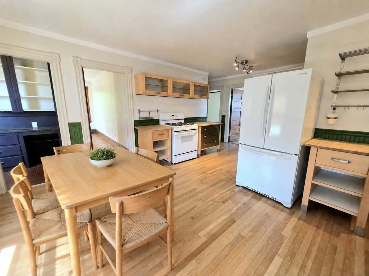 90 Congress Street #4R - Photo 7 of 30