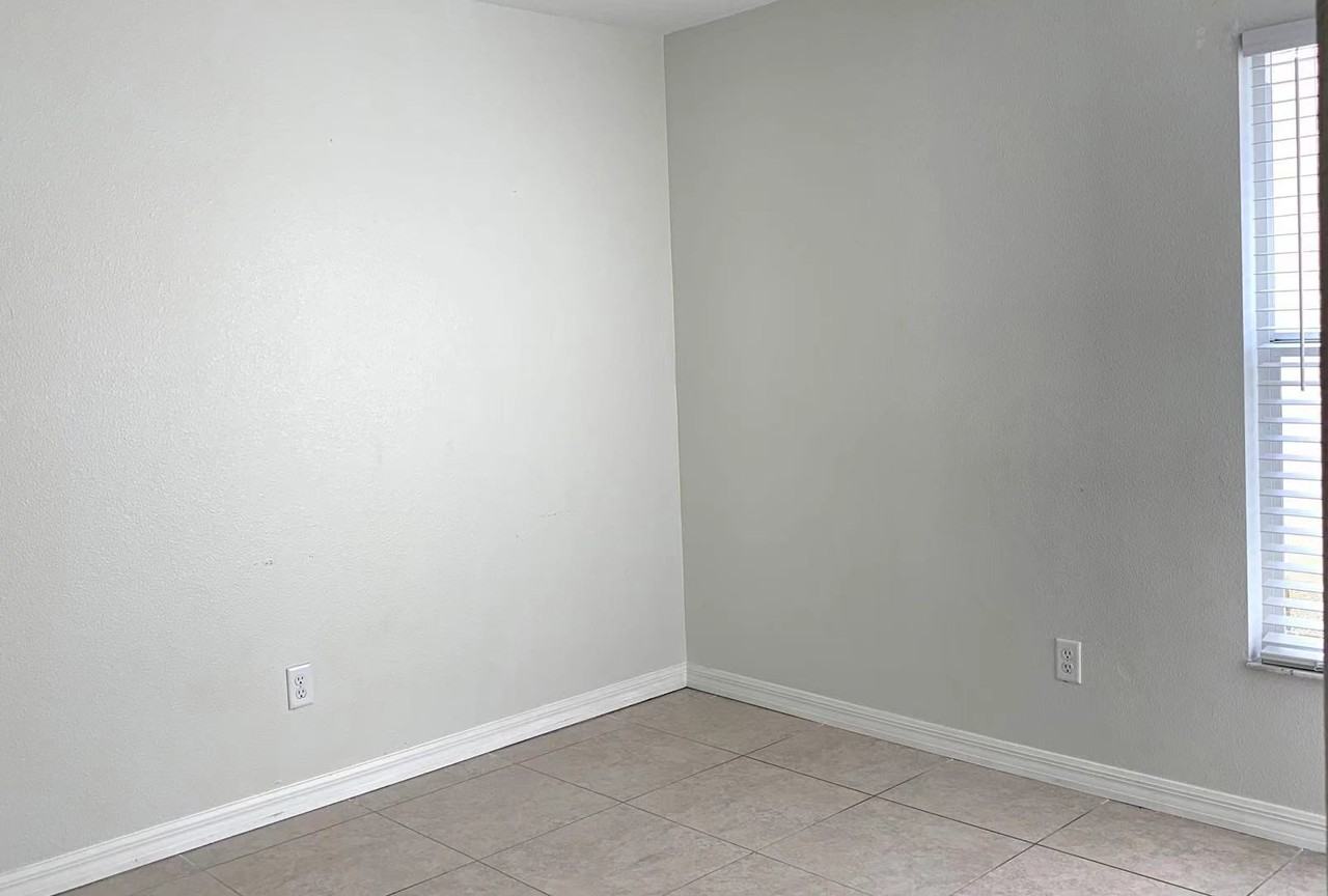 2608 Brookshire Ct #1 - Photo 4 of 10