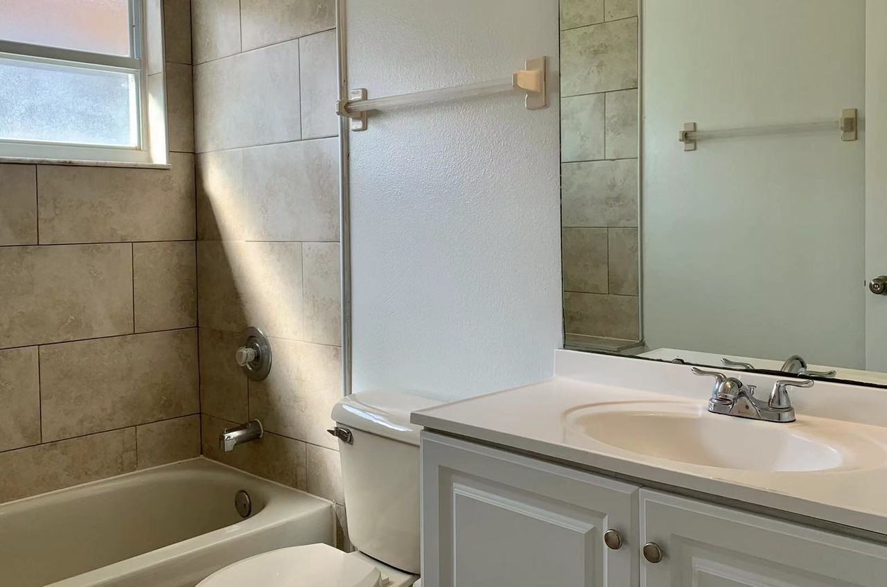 2608 Brookshire Ct #1 - Photo 5 of 10