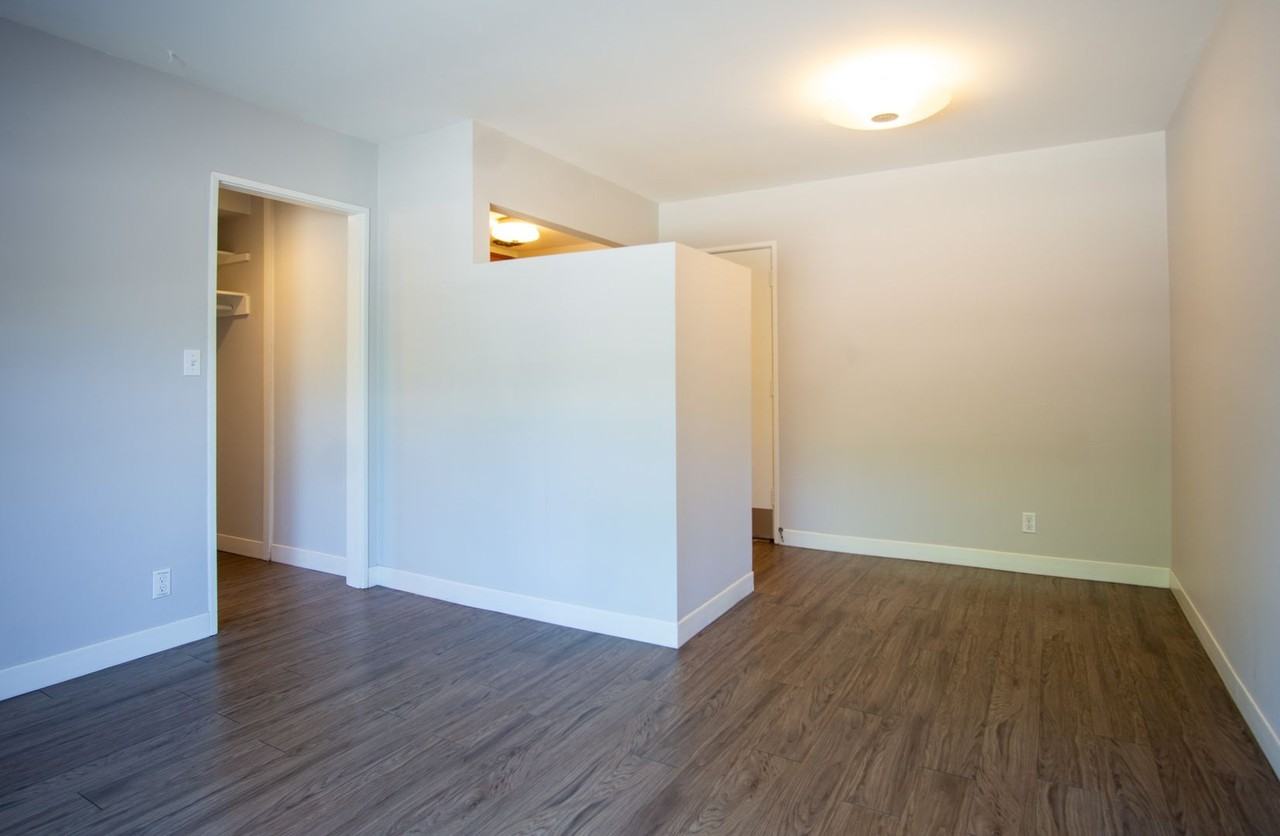 3717 S Corbett Ave #36 - Photo 2 of 16