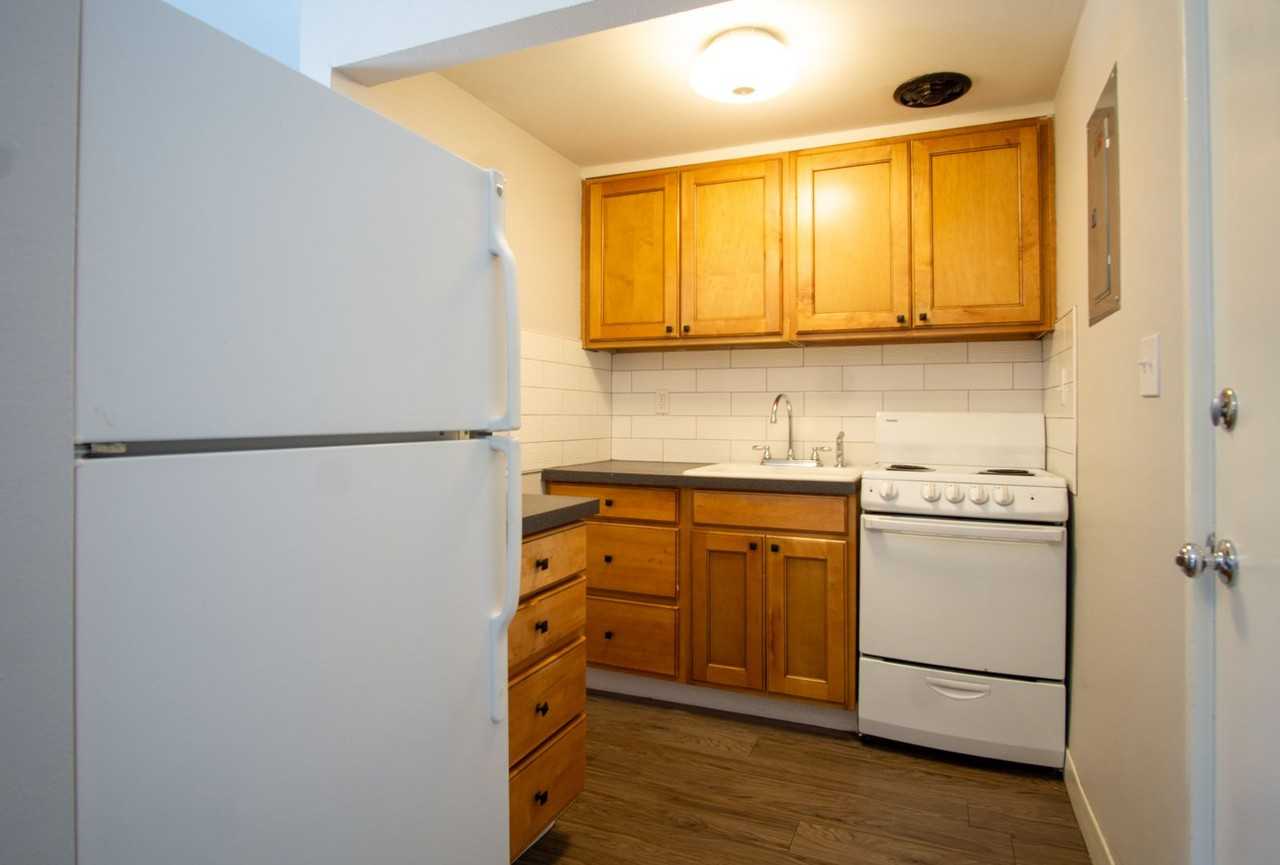3717 S Corbett Ave #36 - Photo 4 of 16