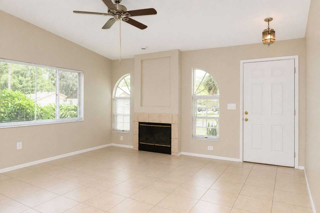 4631 W Eastwind Dr - Photo 3 of 19