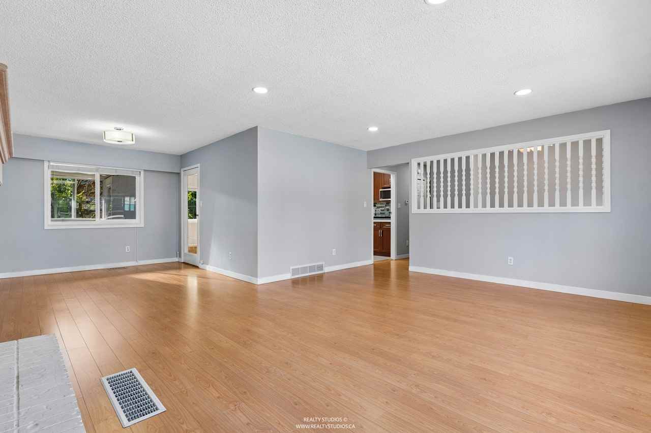 11384 86A Avenue - Photo 6 of 29