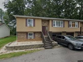 featured image of Fernwood Ct
