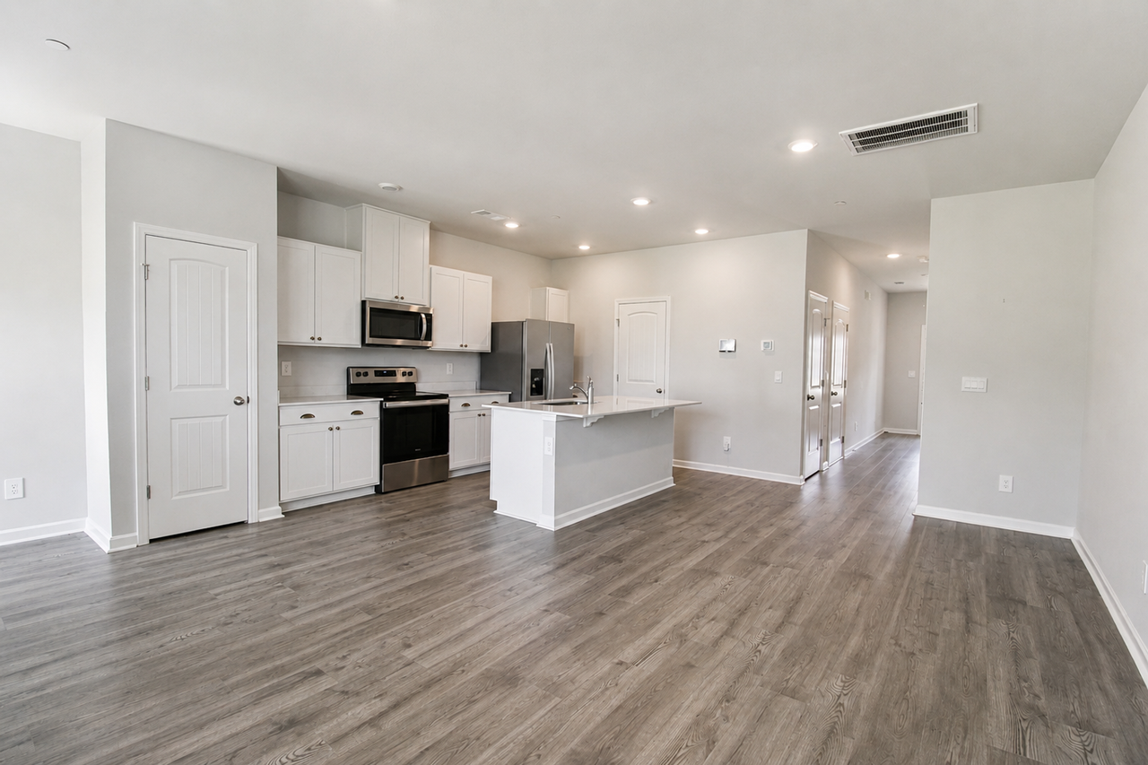 212 Dale Mires Ln - Photo 5 of 22