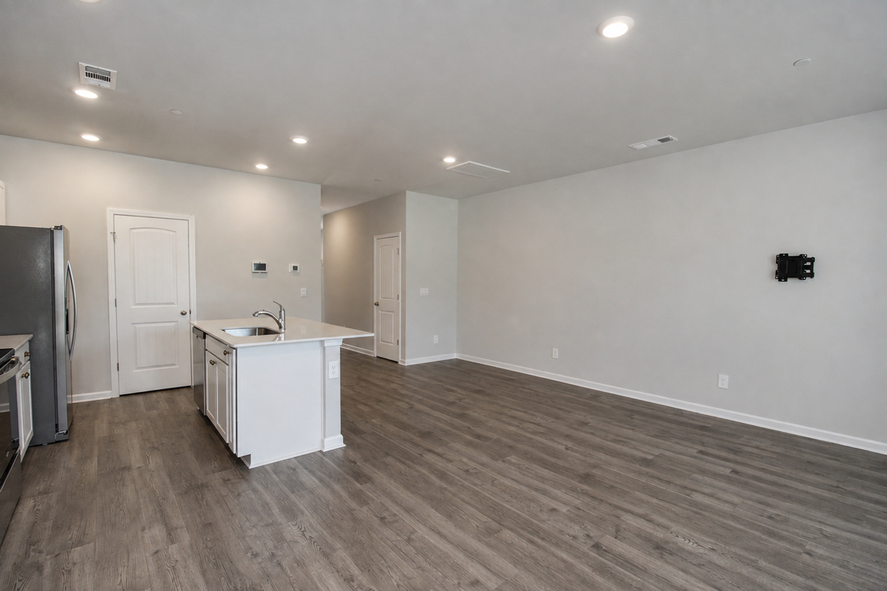 212 Dale Mires Ln - Photo 6 of 22
