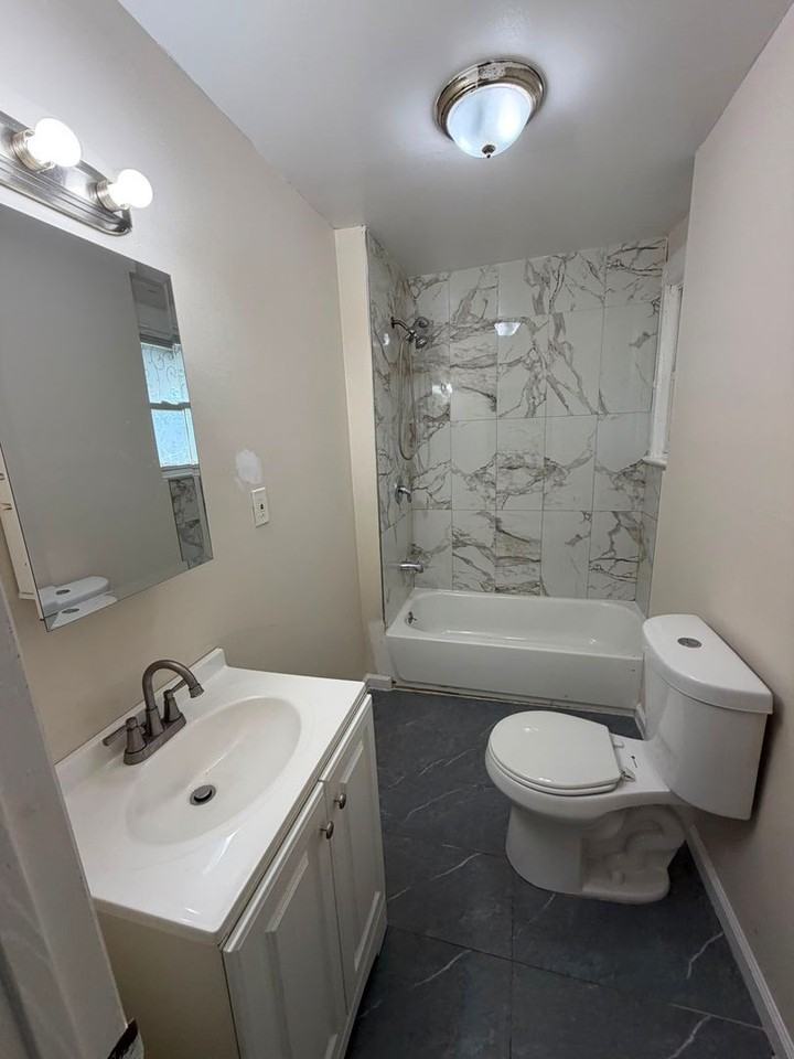 286 Hunterdon St - Photo 3 of 8
