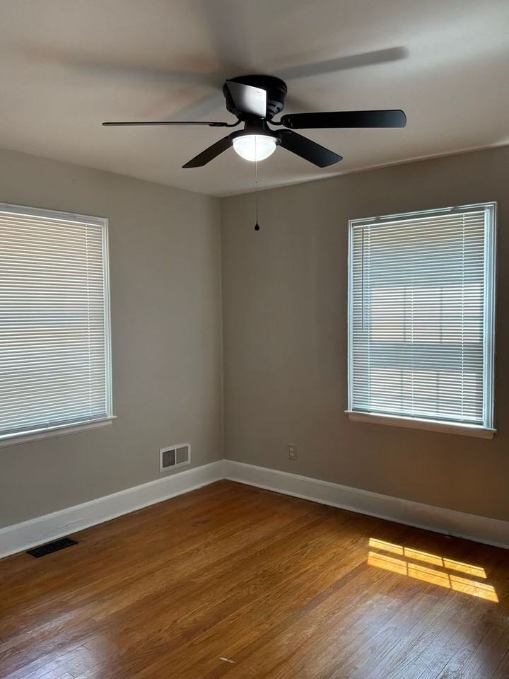 801 Phillips St - Photo 7 of 21
