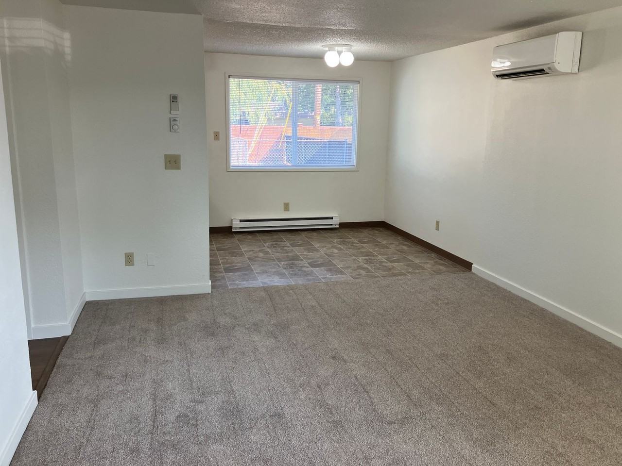 395 Darla Ct - Photo 4 of 21