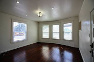 featured image of 518 Riley St