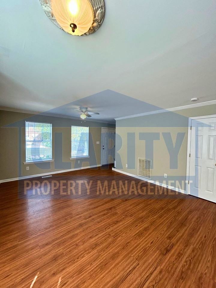 855 Stone Glen Trl Nw - Photo 4 of 14