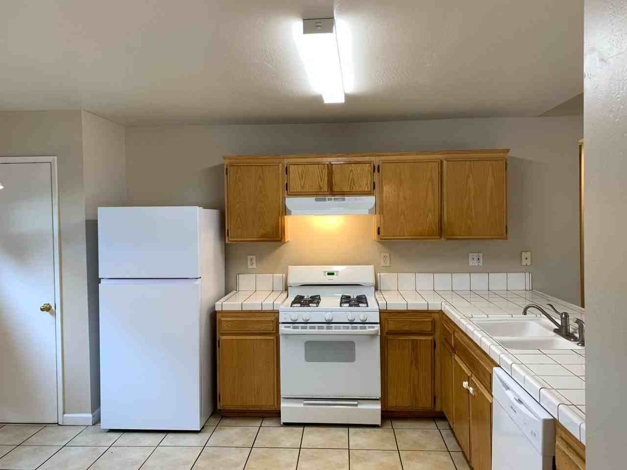 6204 Straub Ln - Photo 3 of 24
