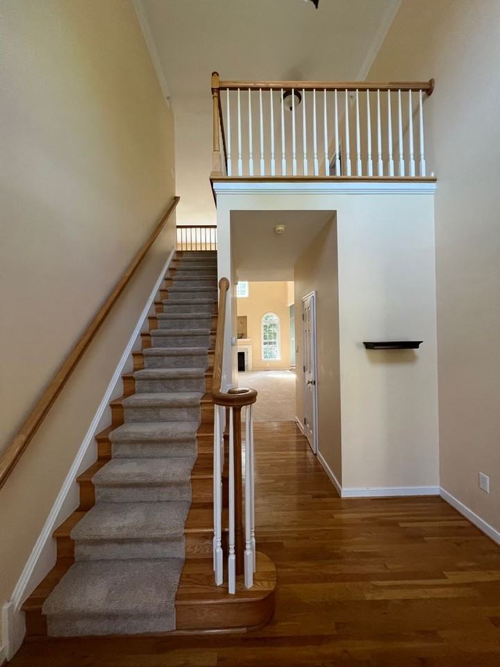 11837 Club Ridge Dr - Photo 5 of 34