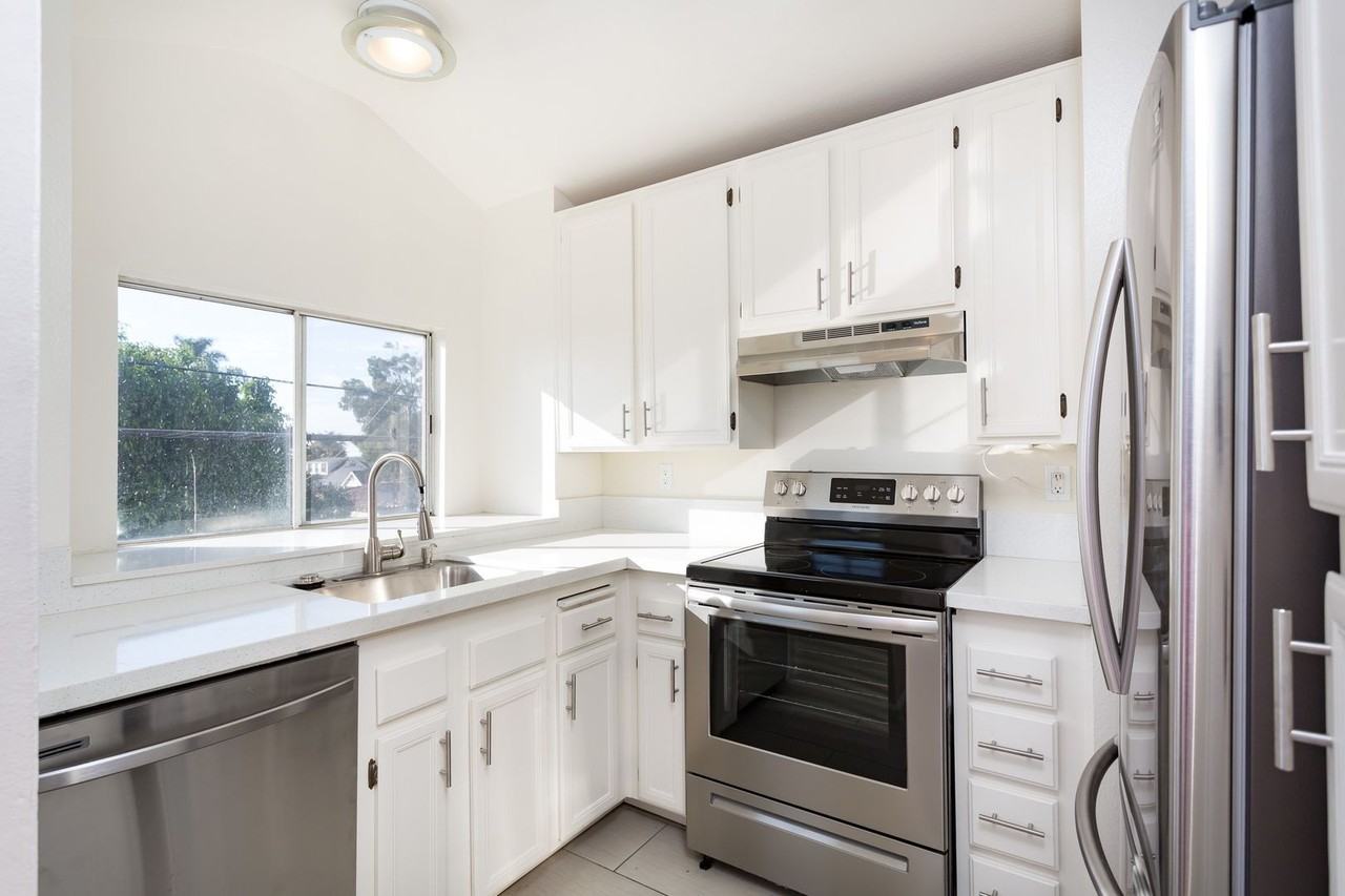4616 Campus Ave #3 - Photo 6 of 12