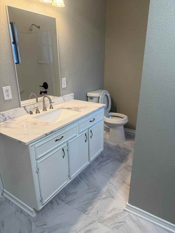 324 W Young St - Photo 4 of 40
