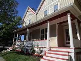 featured image of 353 Alexander St