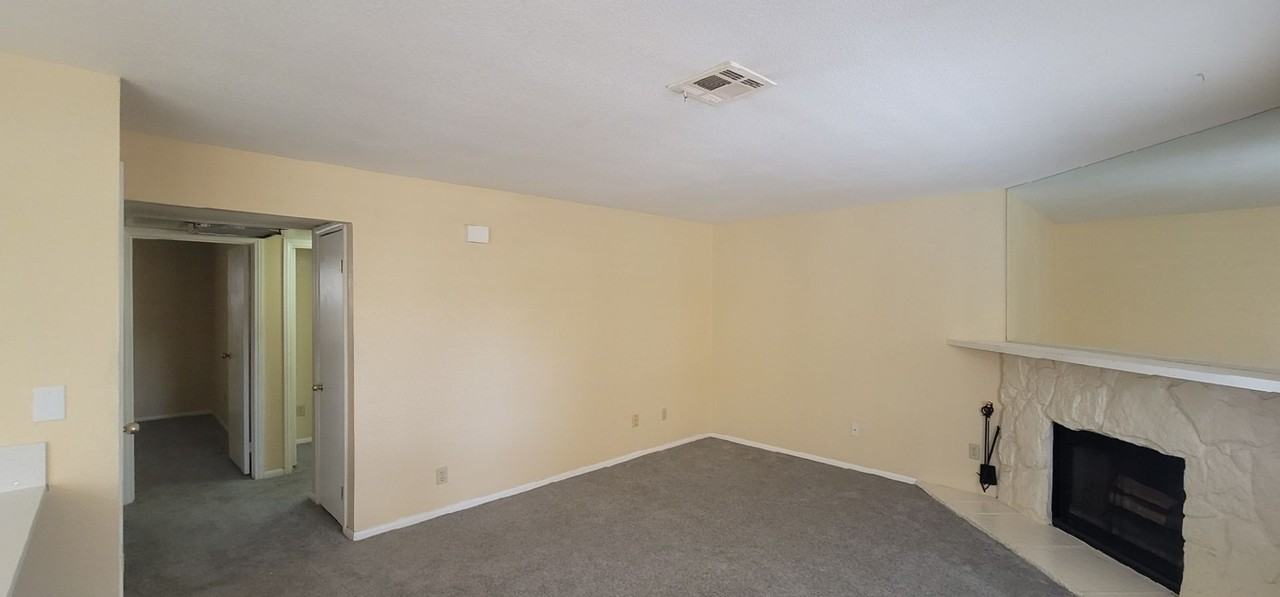 1204 Observation Dr - Photo 5 of 16