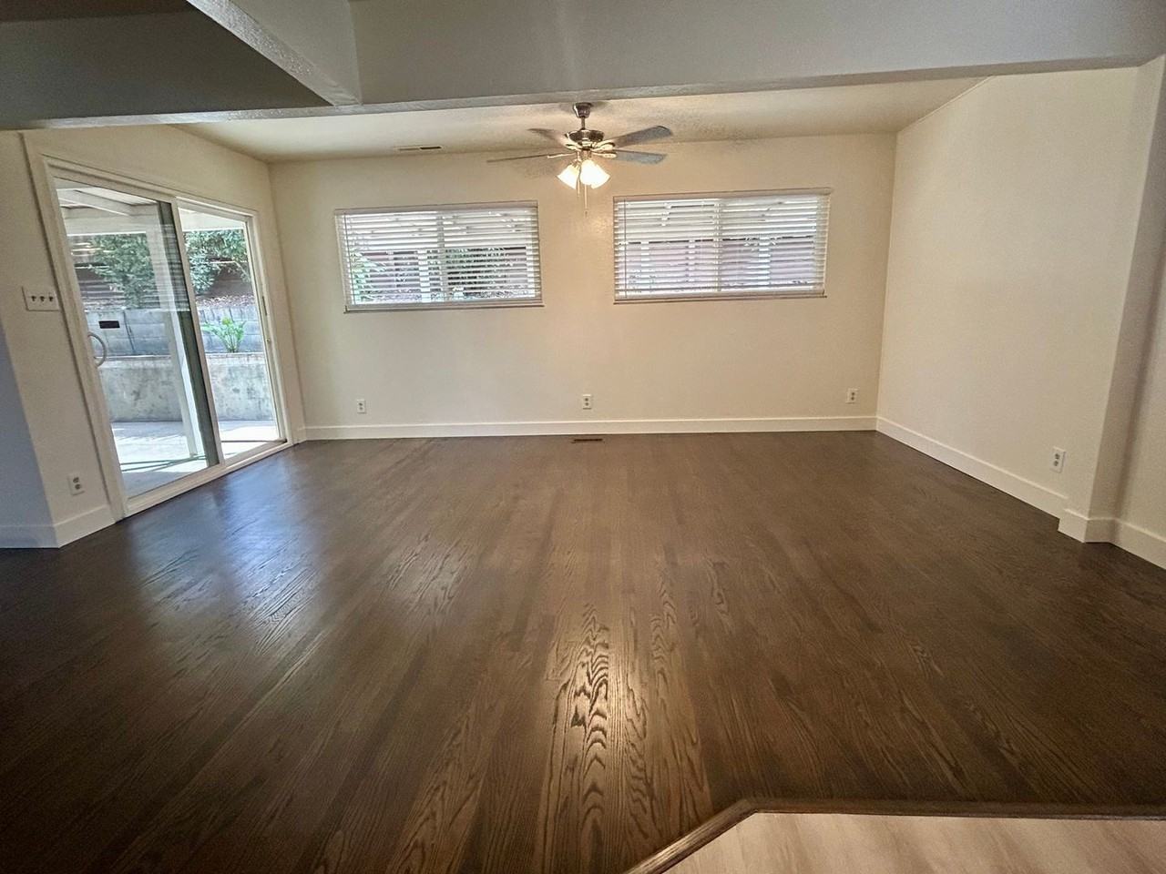 4227 Veronica Ave - Photo 6 of 20
