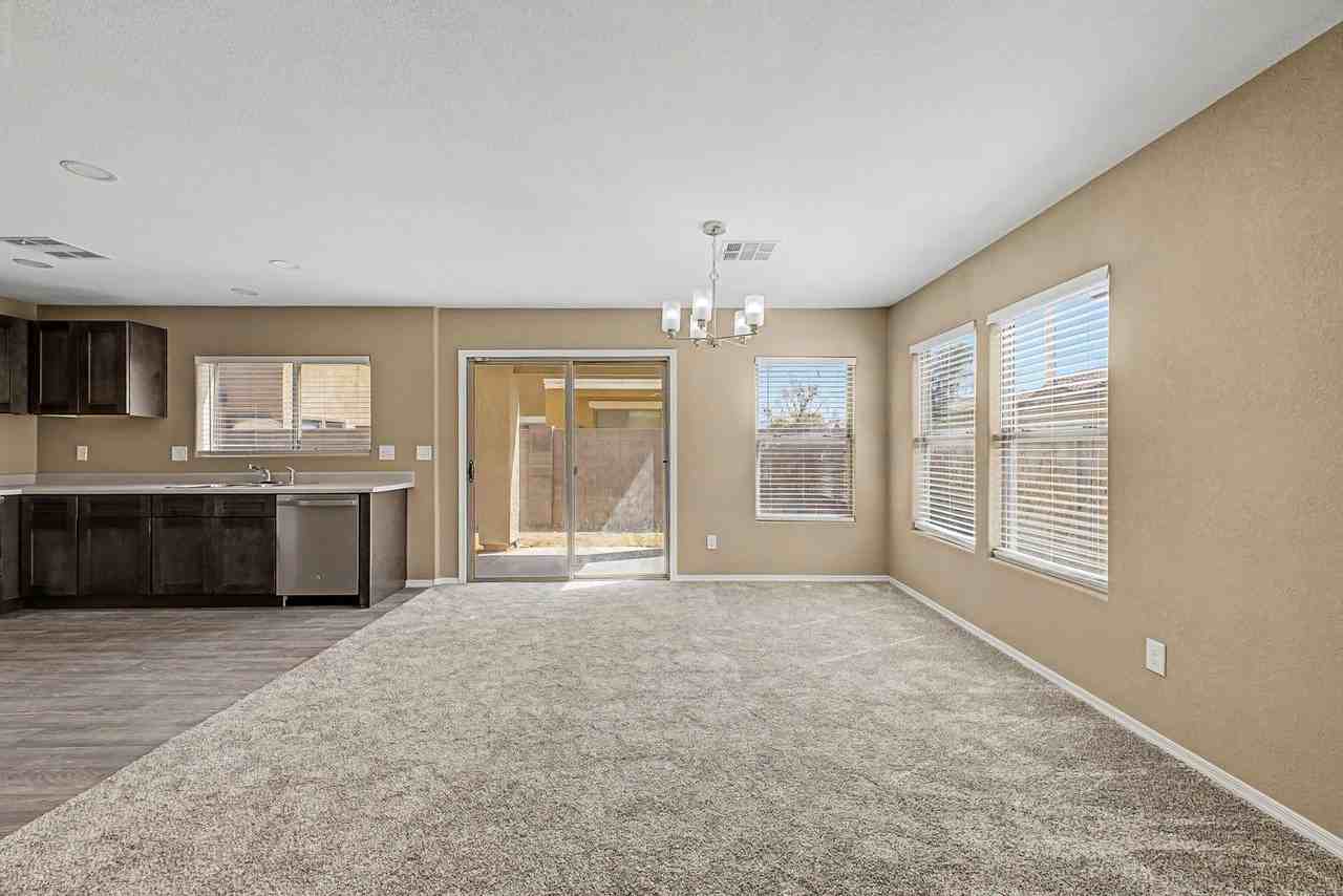 6451 W Branham Ln - Photo 3 of 14