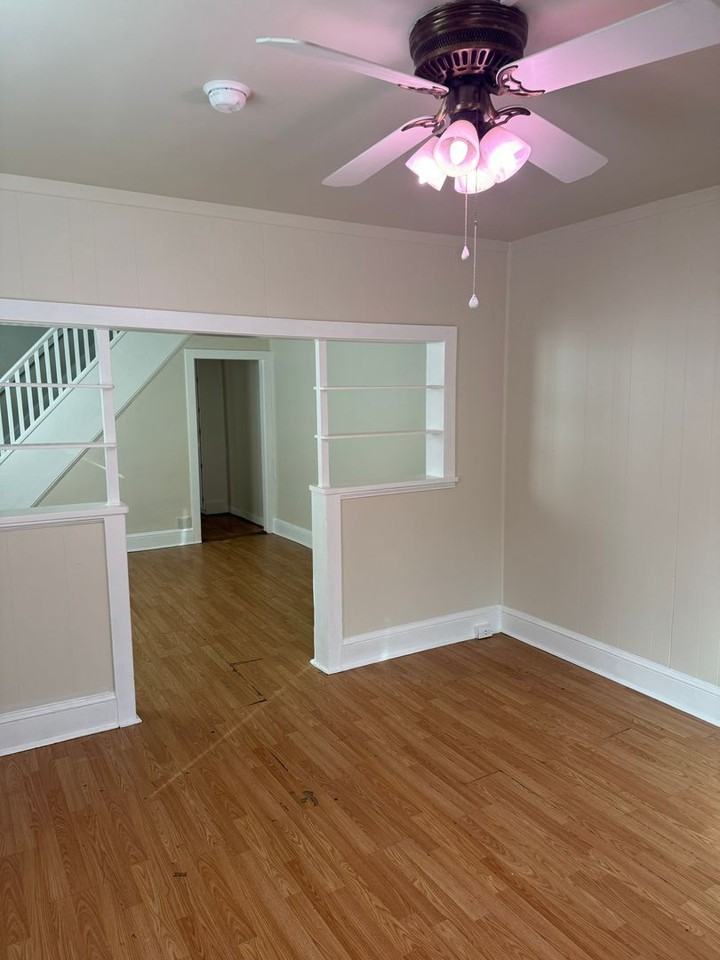705 Forest Dr - Photo 2 of 25