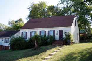 4903 Goddin Cir - Photo 1 of 1